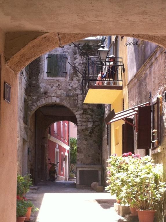 Guesthouse Galeb Vrsar Bagian luar foto
