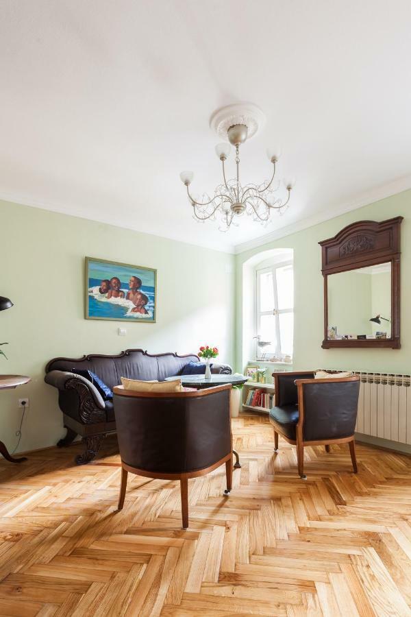 Guesthouse Galeb Vrsar Bagian luar foto